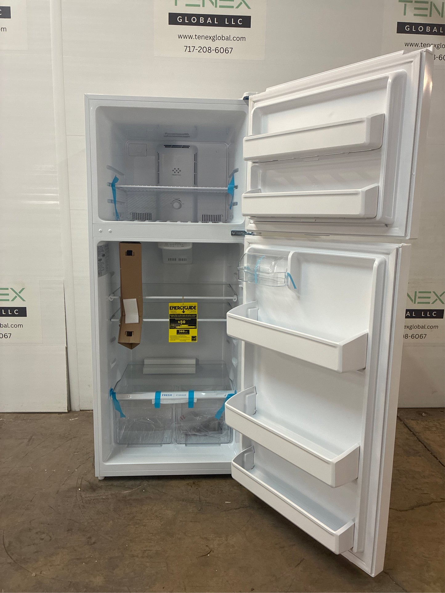 Frigidaire 17.6 cu ft Top Freezer Refrigerator, White