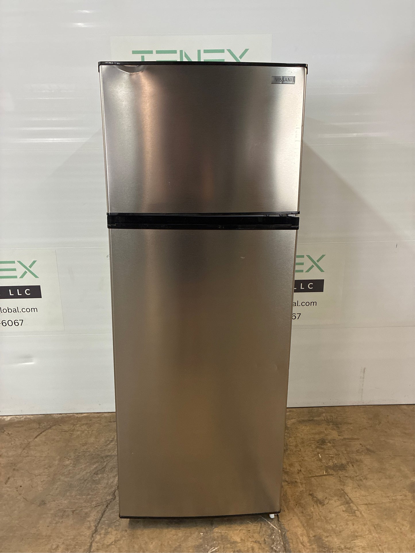 7.1 cu. ft. Top Freezer Refrigerator