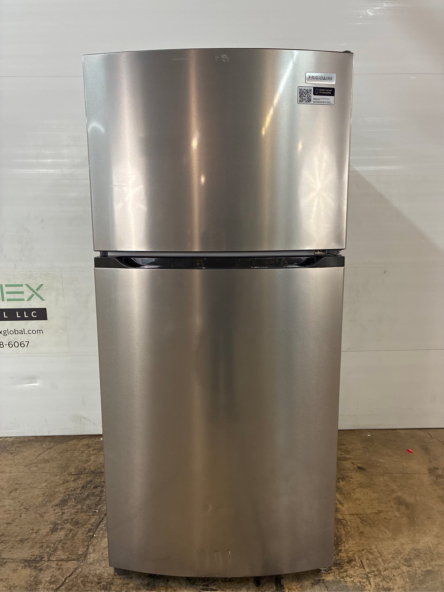 Frigidaire 13.9 cu. ft. Top Freezer Refrigerator