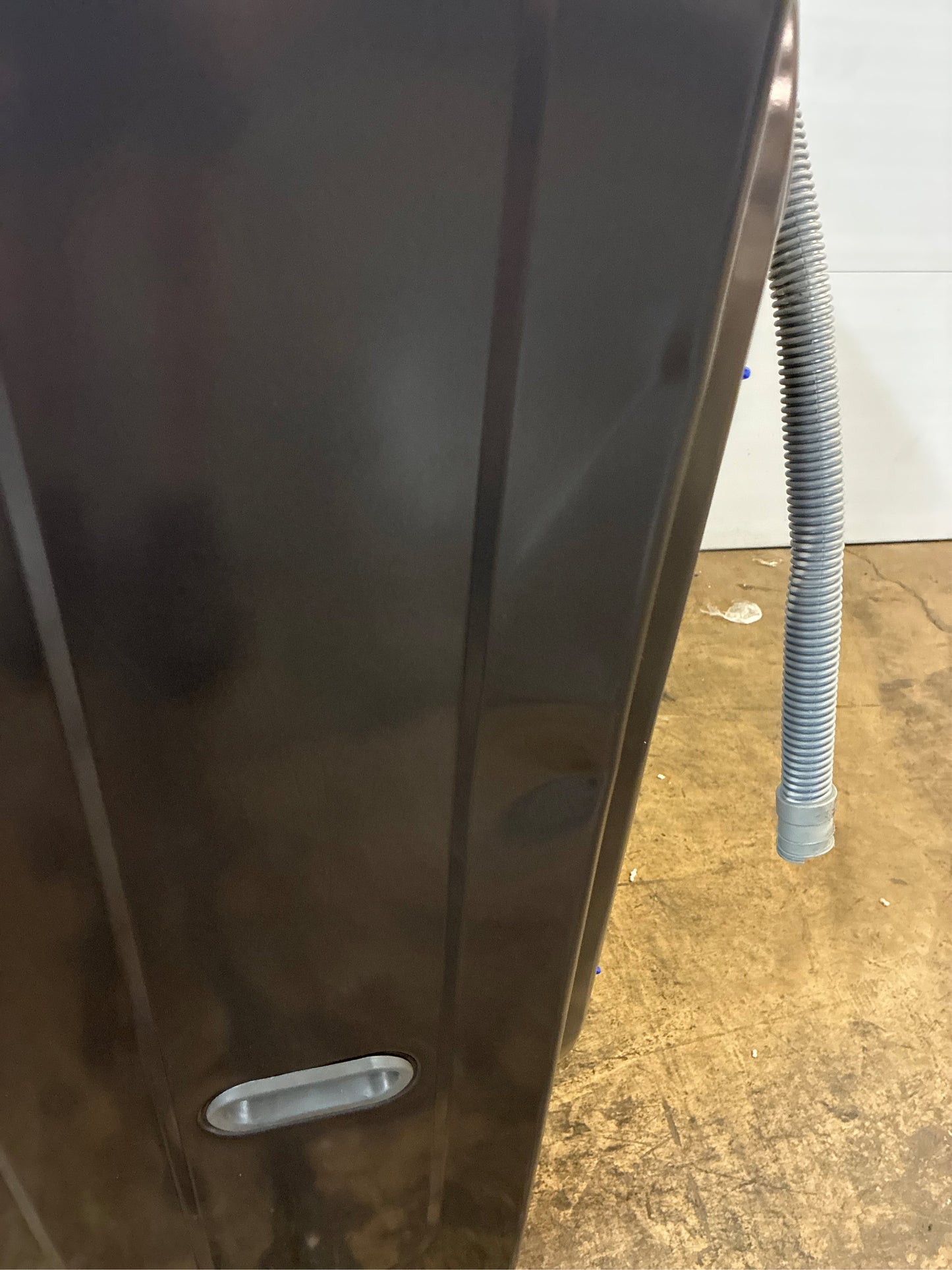 LG 4.5 Cu. Ft. Front Load Washer - Black