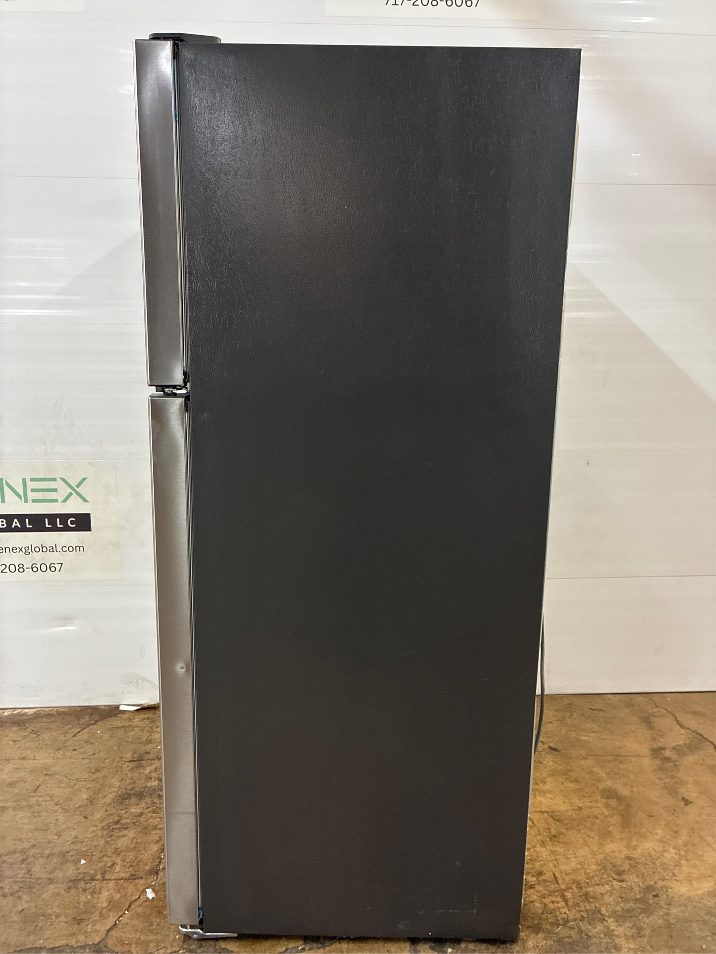 Frigidaire 30 in. Top Freezer Refrigerator, Steel