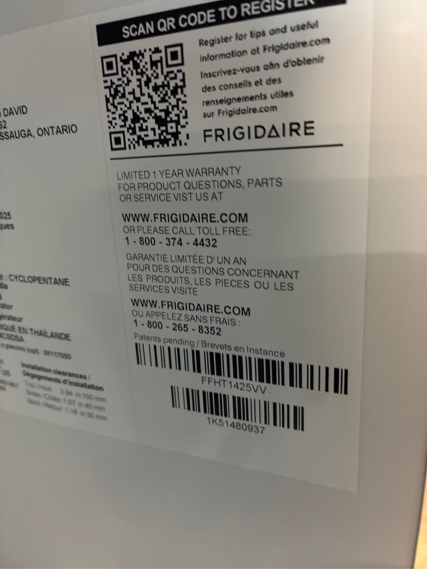 Frigidaire 13.9 cu. ft., Top Freezer Refrigerator