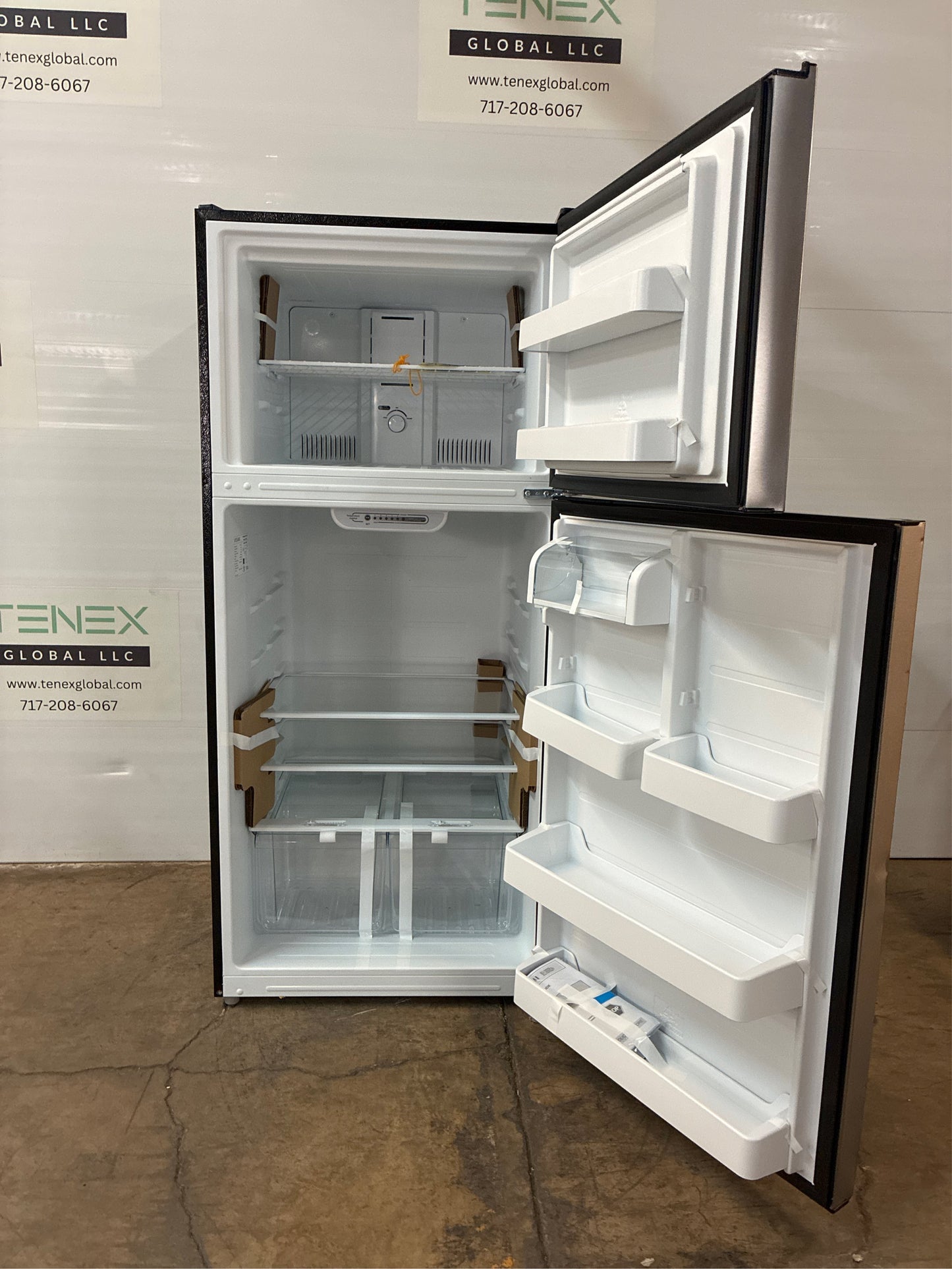 18 cu. ft. Top Freezer Refrigerator