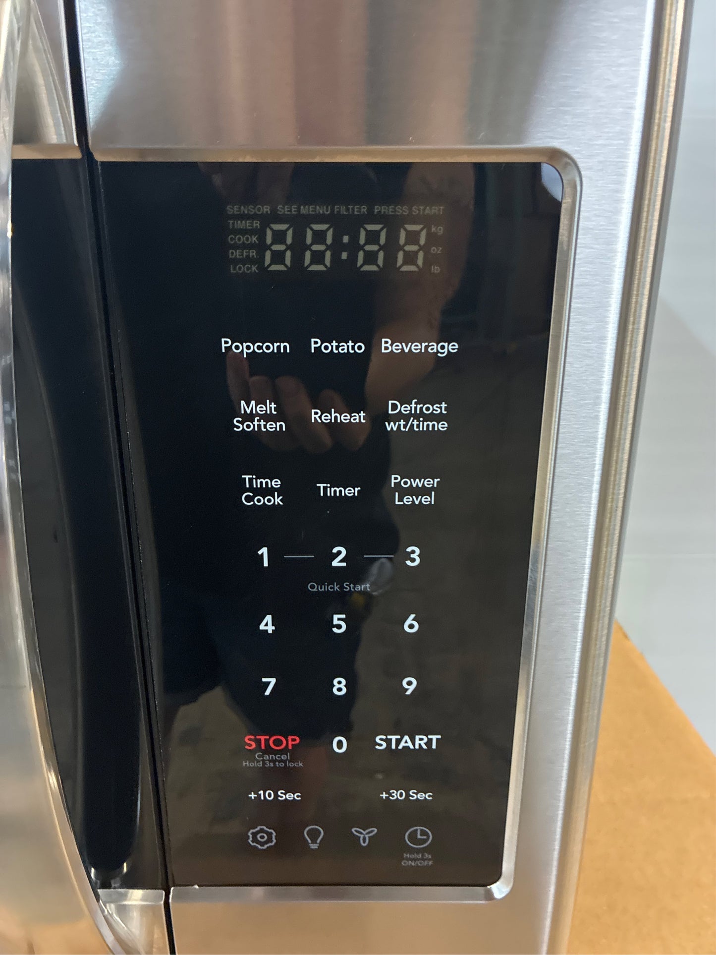 Frigidaire 1.8 Cu. Ft. OTR Microwave, SS