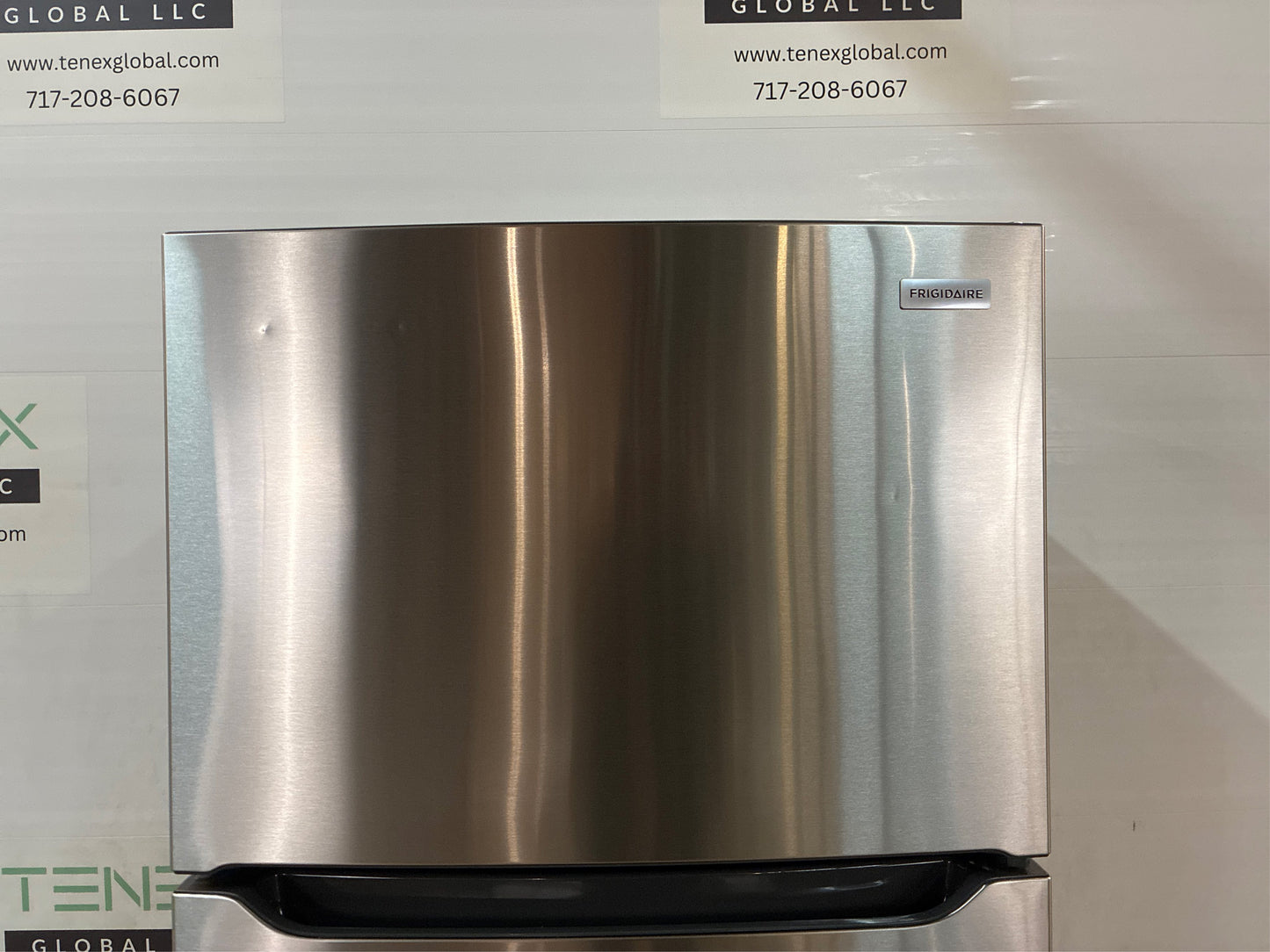 Frigidaire 20 cu. ft. Garage-Ready Refrigerator