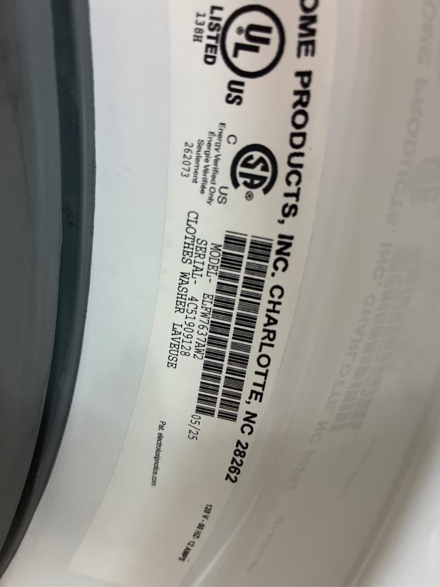 Electrolux 27 in. W 4.5 cu. ft. Front Load Washer, White