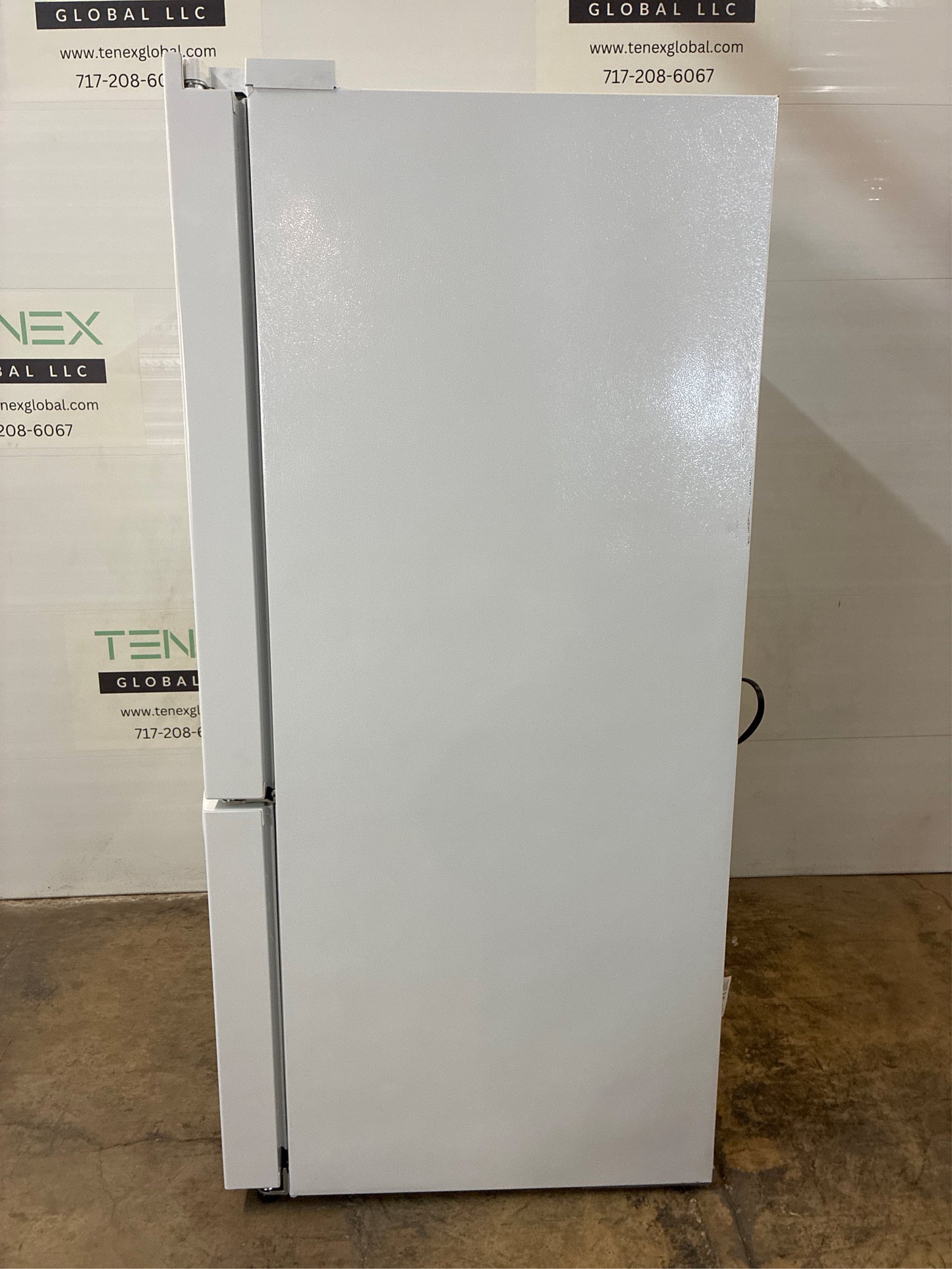 Frigidaire 27.8 cu ft French Door Refrigerator in White