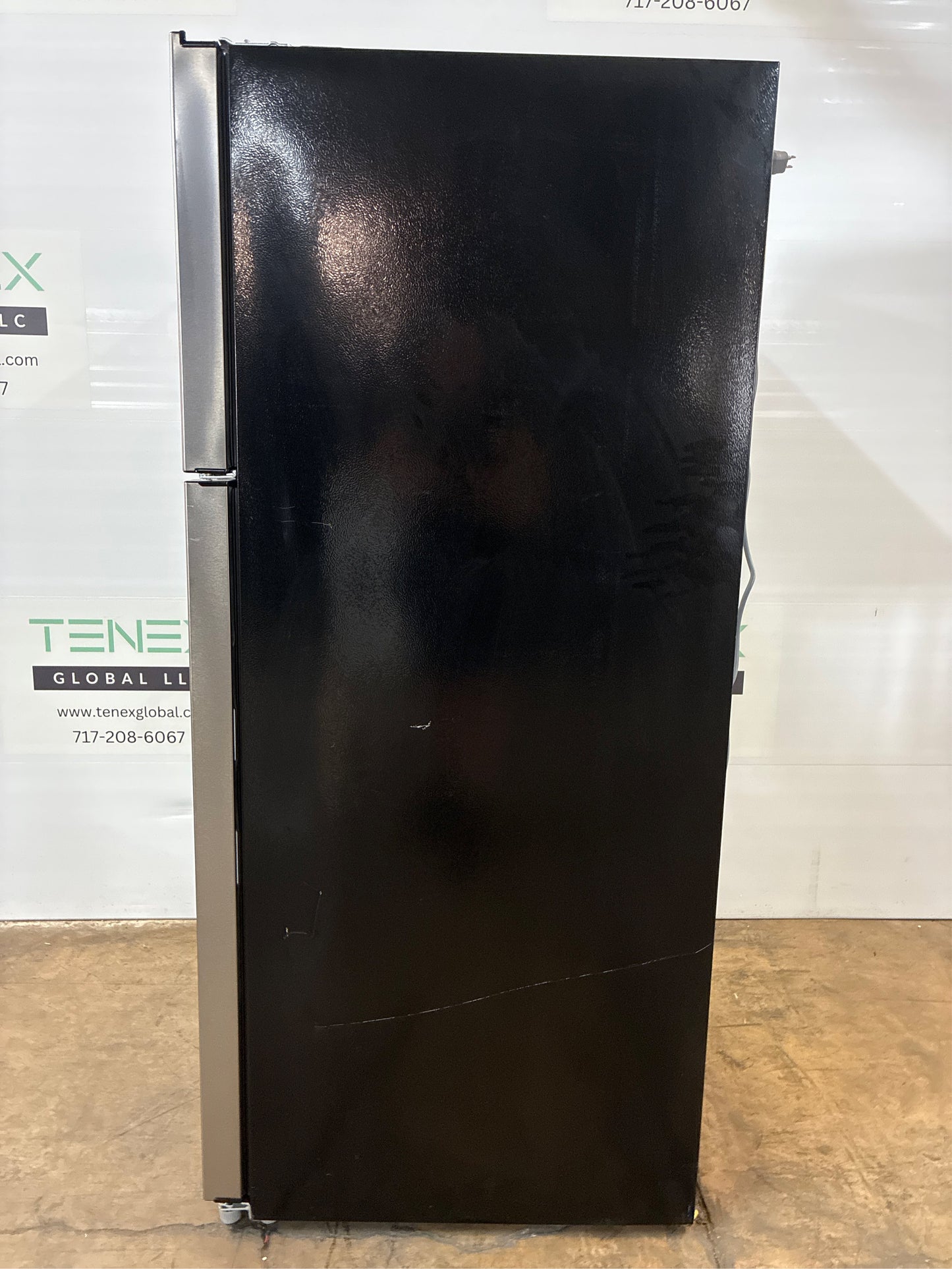 18 cu. ft. Top Freezer Refrigerator, SS Look