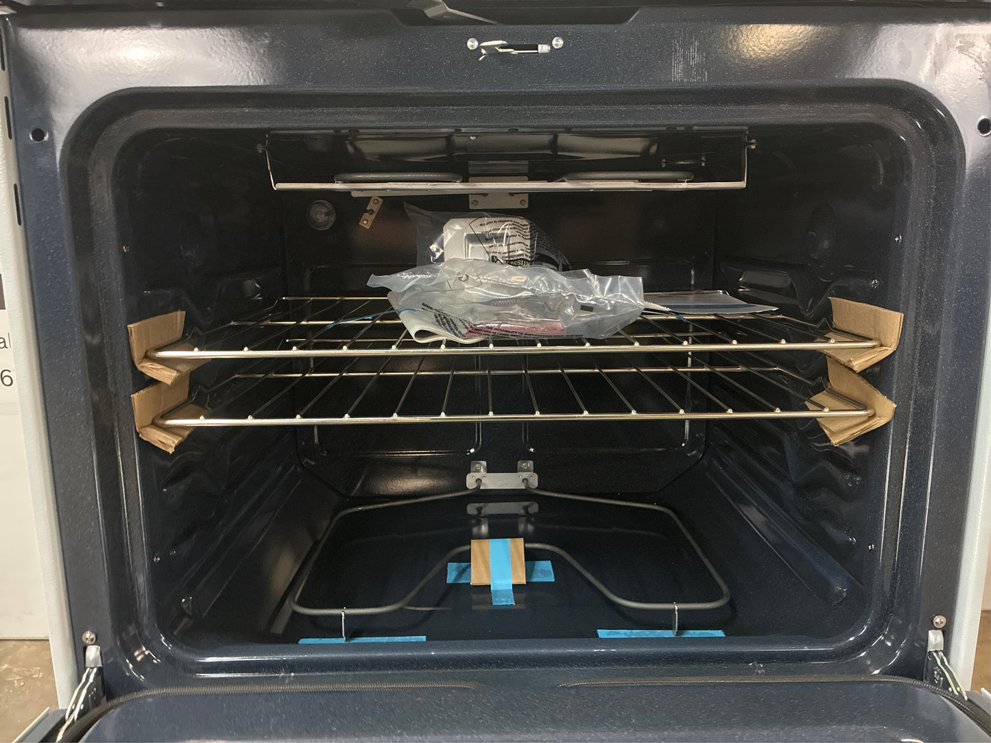 GE 30 in. 4-Burner Electric Range, White