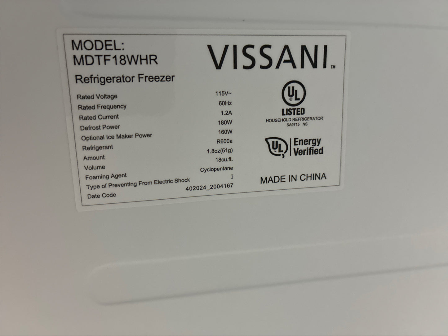 18 cu. ft. Top Freezer Refrigerator - White