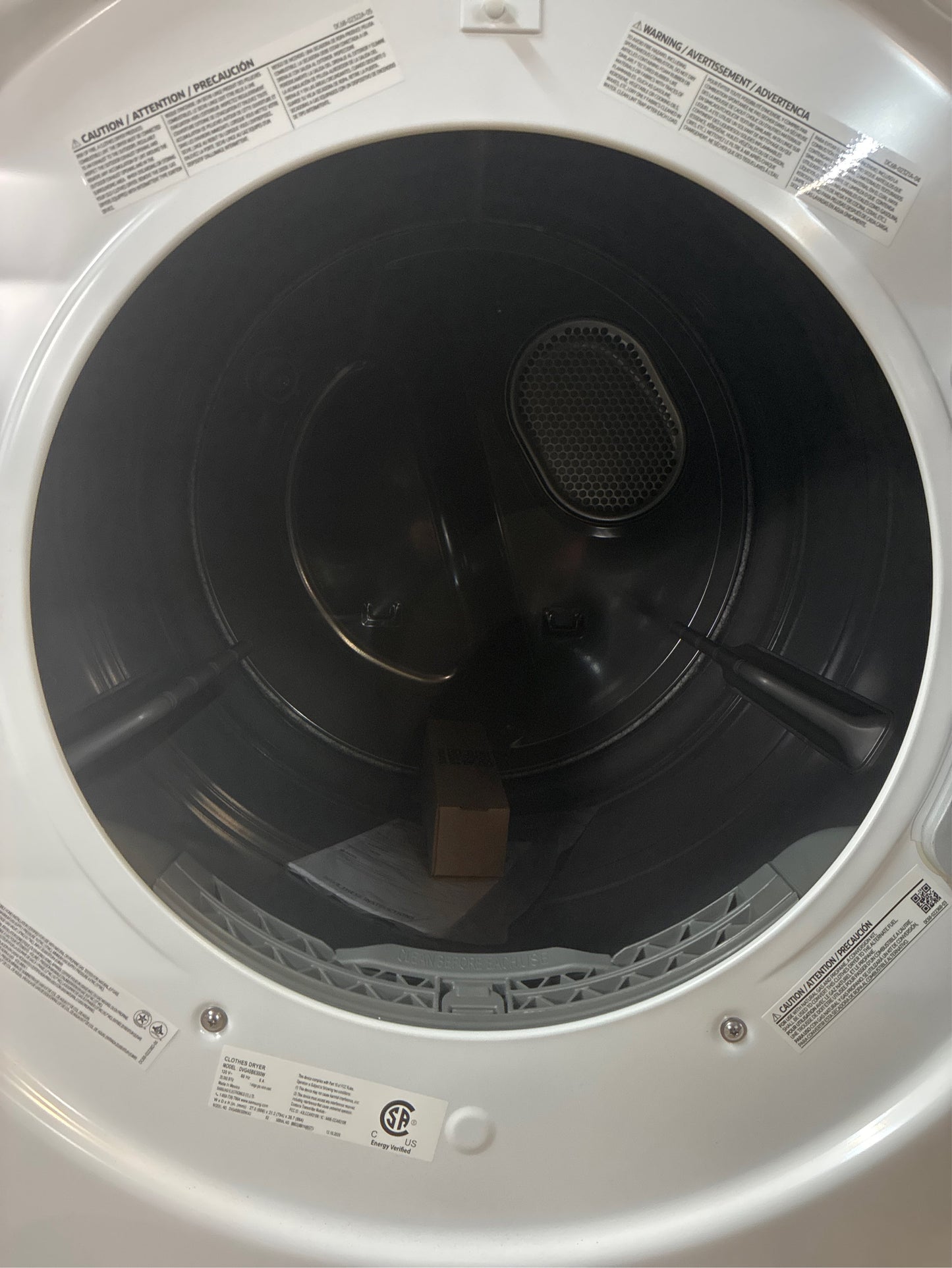 Samsung 7.5 cu. ft. Smart Gas Dryer with Steam