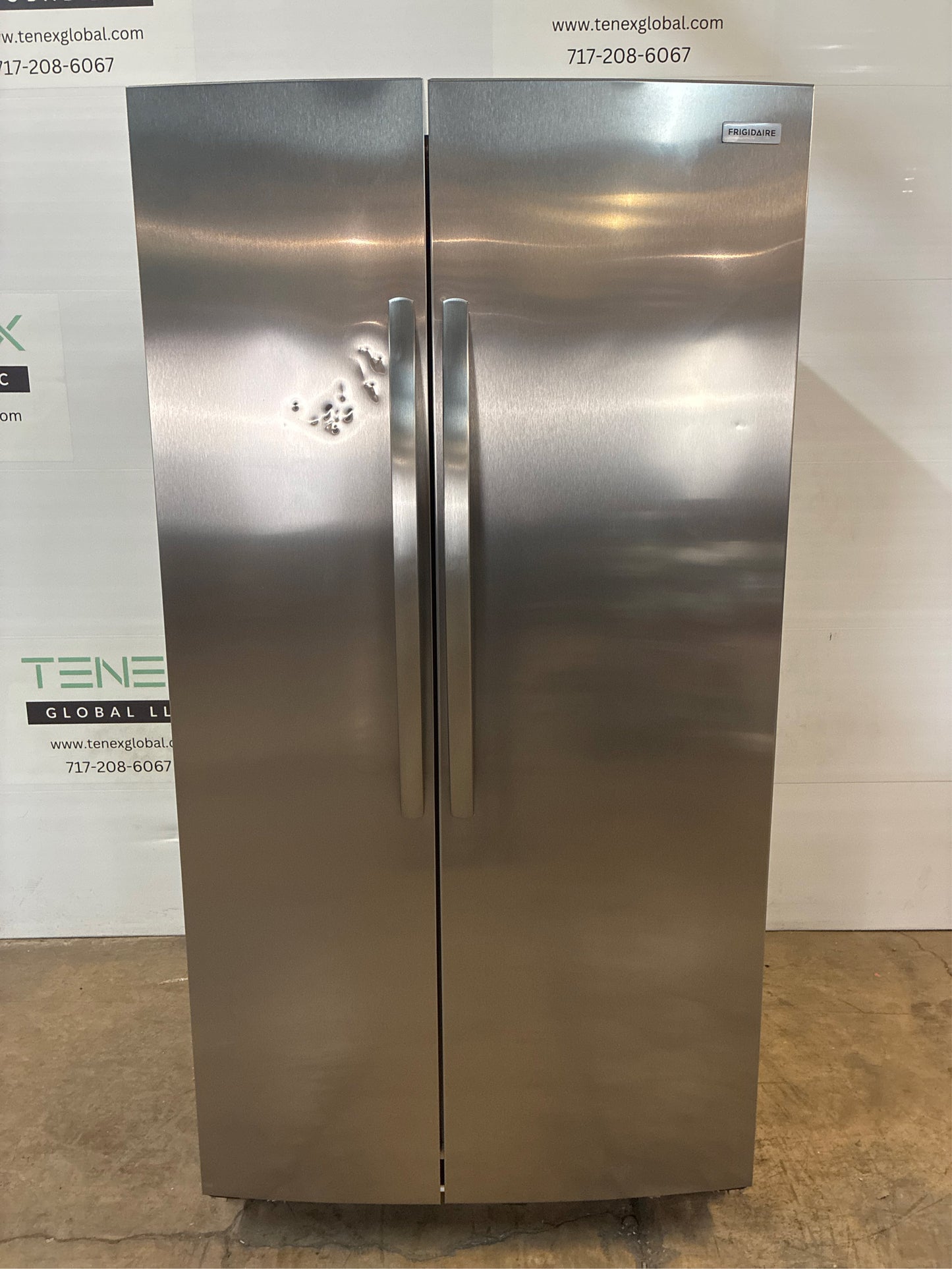 Frigidaire 26 cu ft Standard-Depth Side by Side Refrigerator