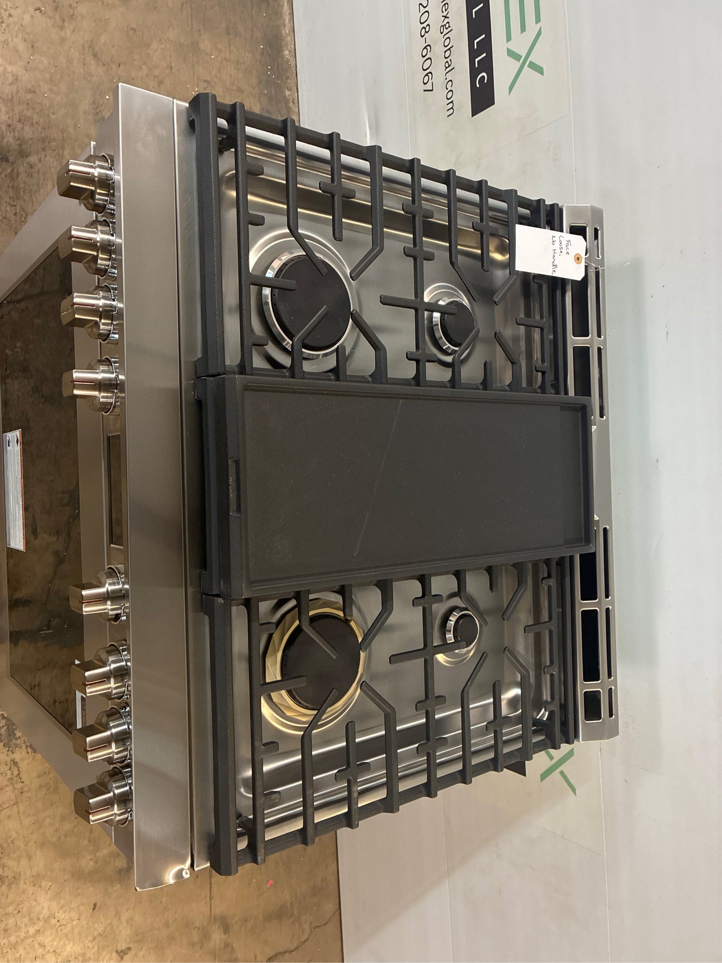 Frigidaire Pro 30" 6B Gas Range w/ Air Fry