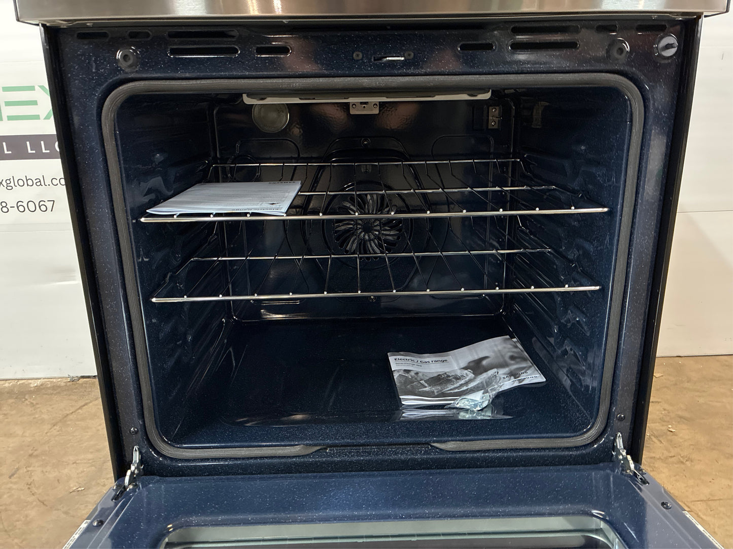 Bespoke 30 in. 6.3 cu.ft. 4 Burner Element Smart Slide-In Induction Range w/ AirFry in Stainless Steel