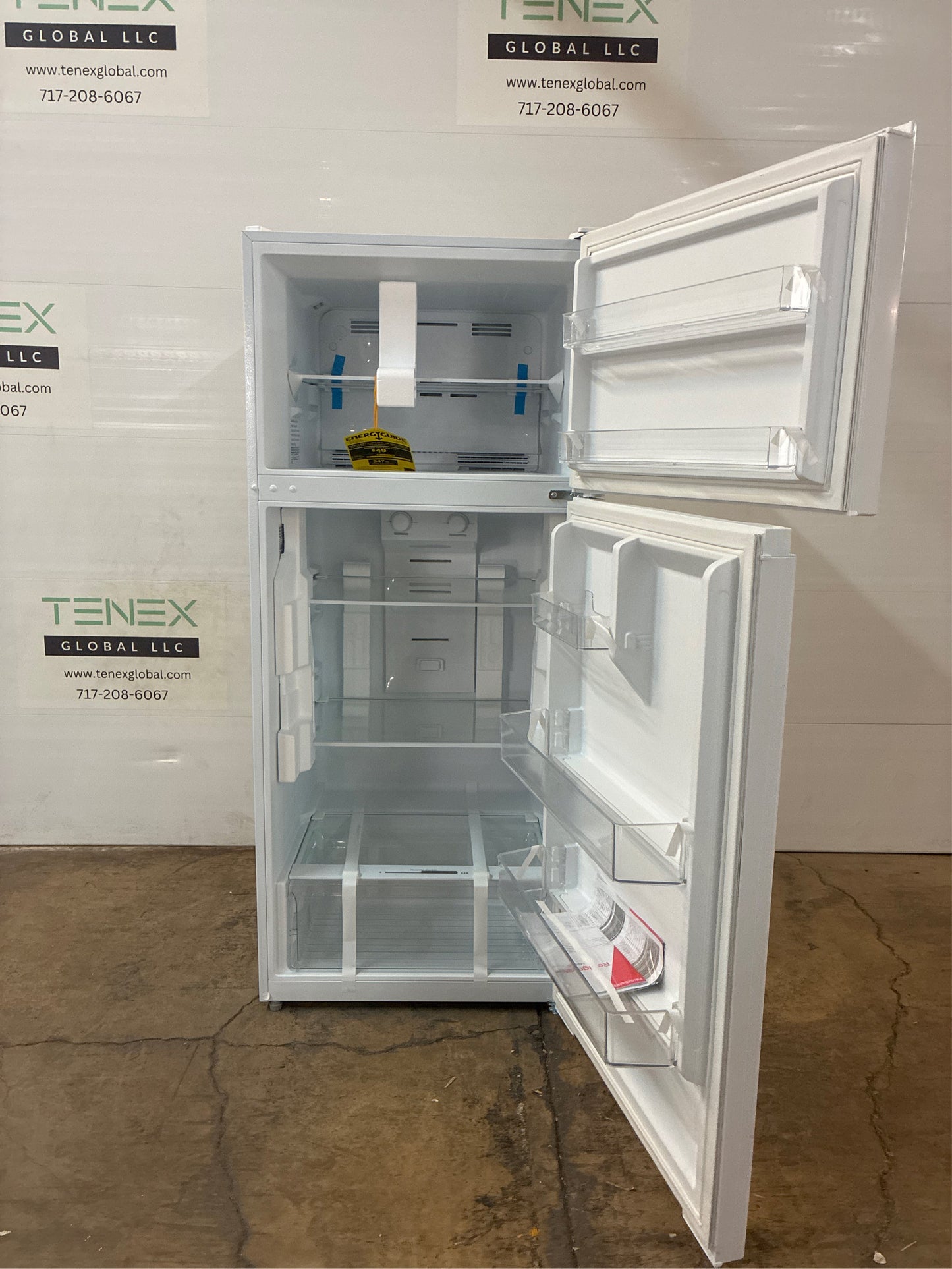 Frigidaire 27 in. 16.0 Cu. Ft. Top Freezer Refrigerator White