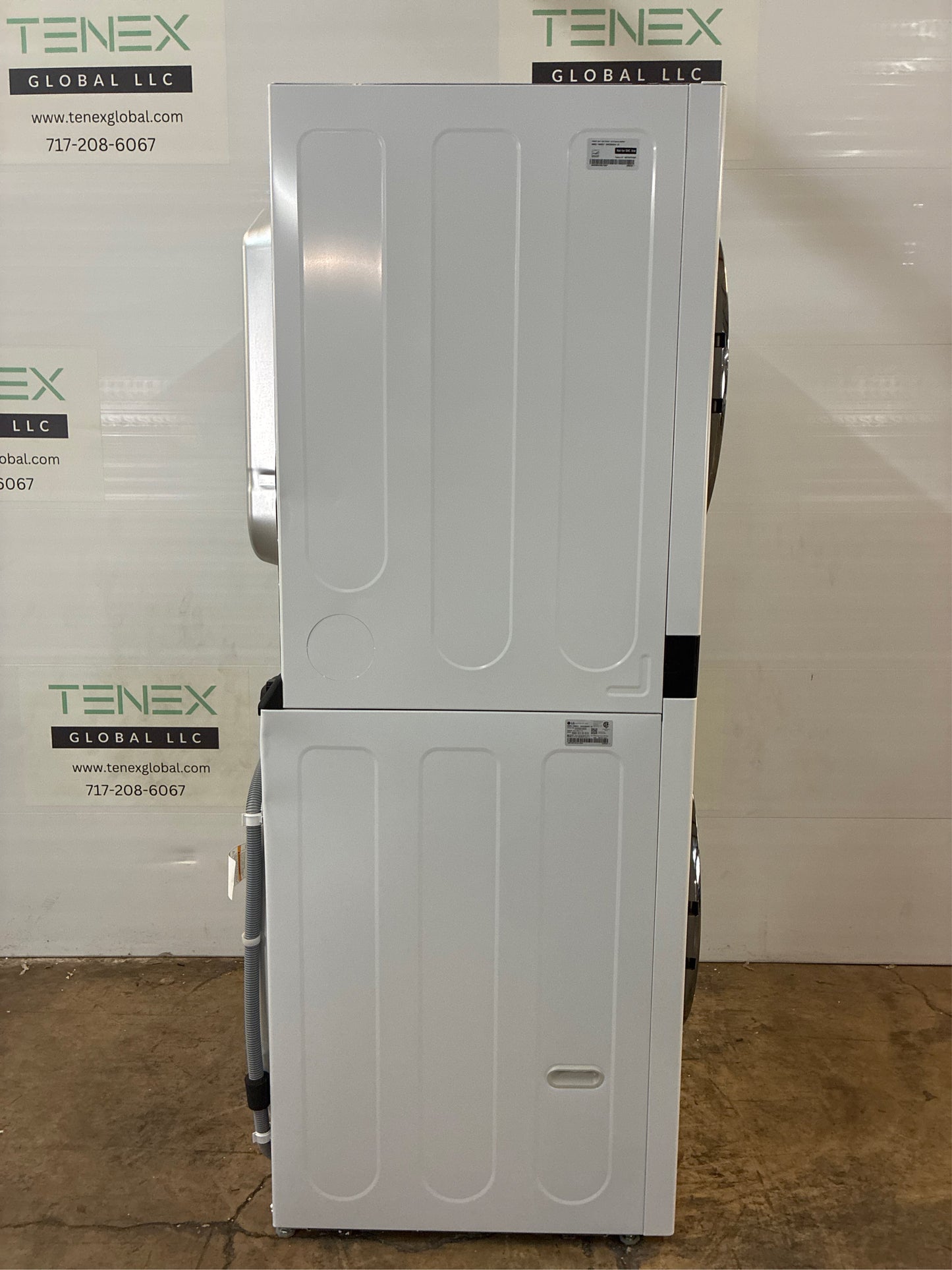 LG WashTower 4.5/7.4 Cu.Ft. Laundry Center