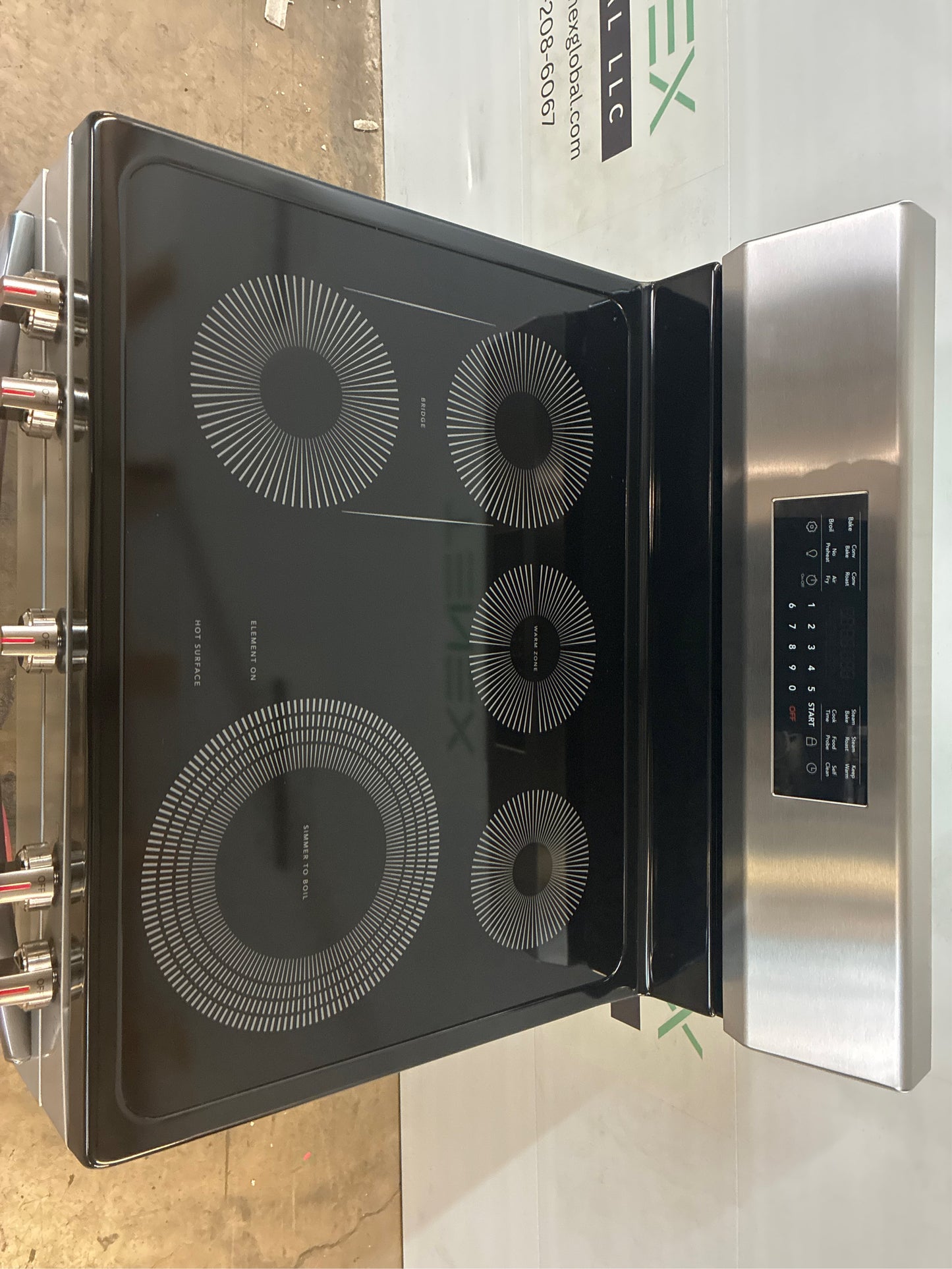 Frigidaire - Gallery 30 5-Burner Freestanding Electric Range