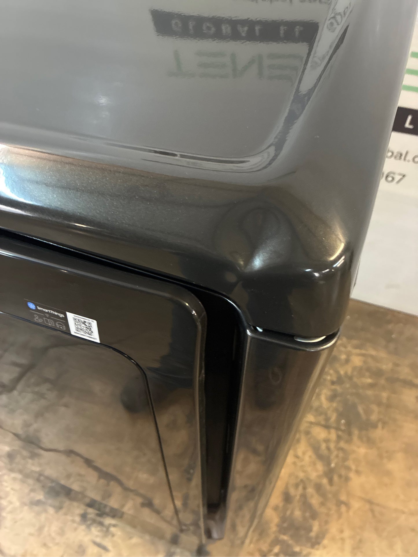 Samsung 7.4 cu. ft. Smart Vented Electric Dryer with Steam