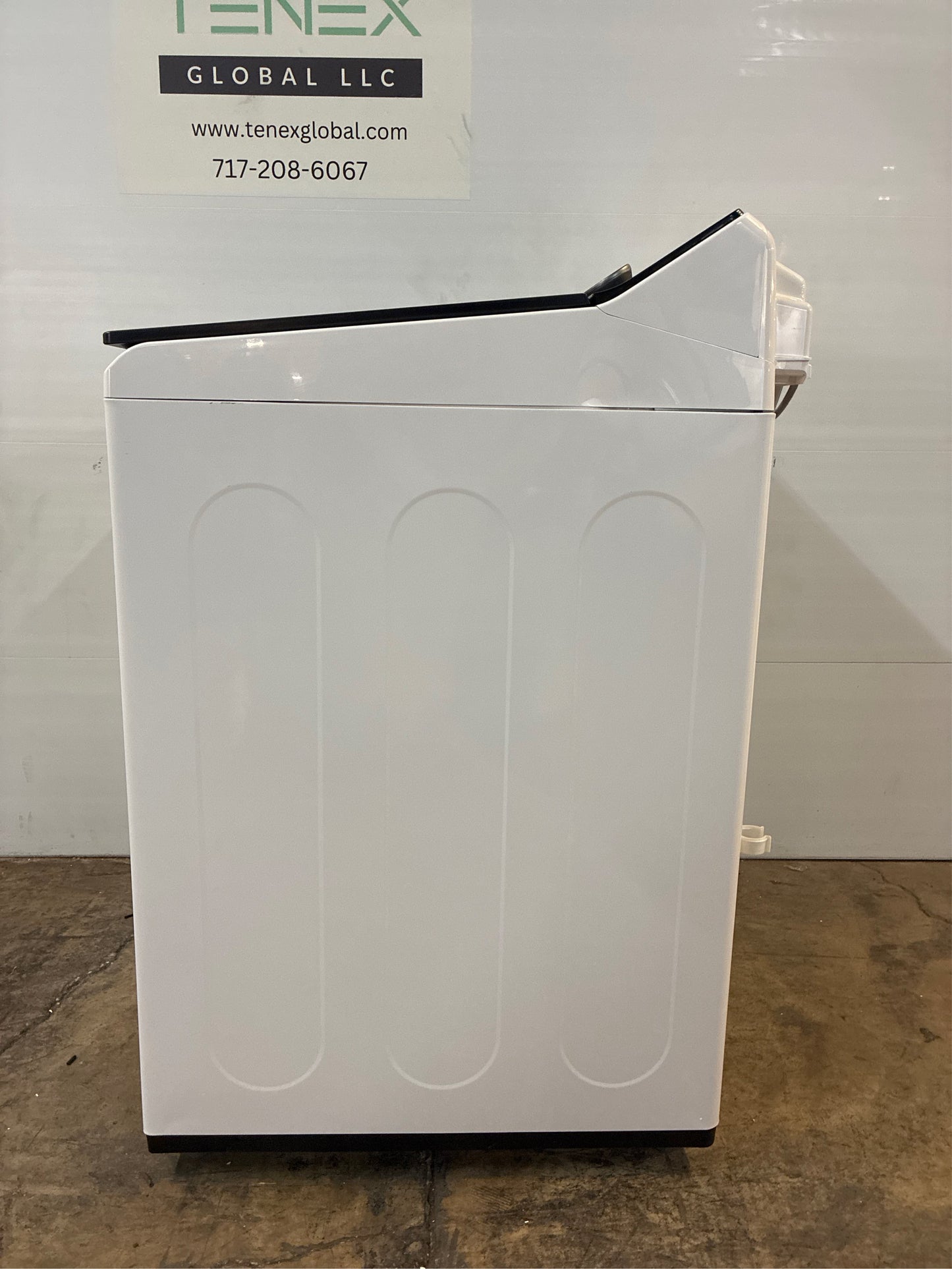 LG 5.5 cu. ft. SMART Top Load Washer - White