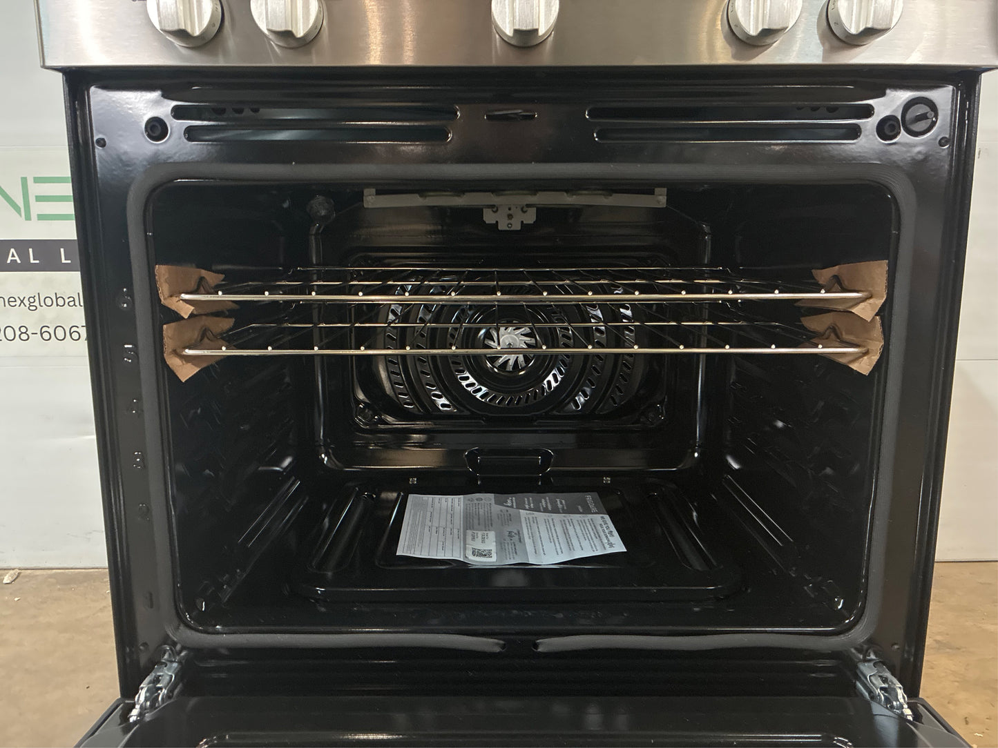 Frigidaire 30in Gas Range with Air Fry