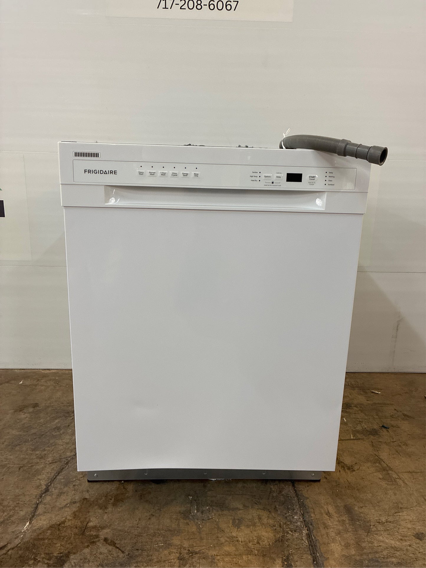 Frigidaire 24-in Dishwasher, White
