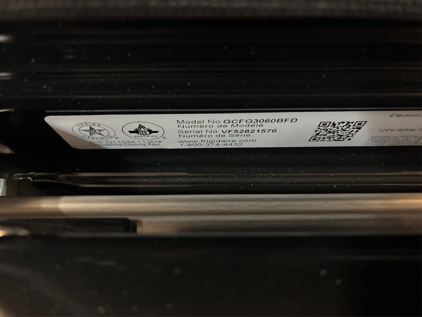 Frigidaire Gallery 30 in. 6 cu. ft. 5 Burner Gas Range