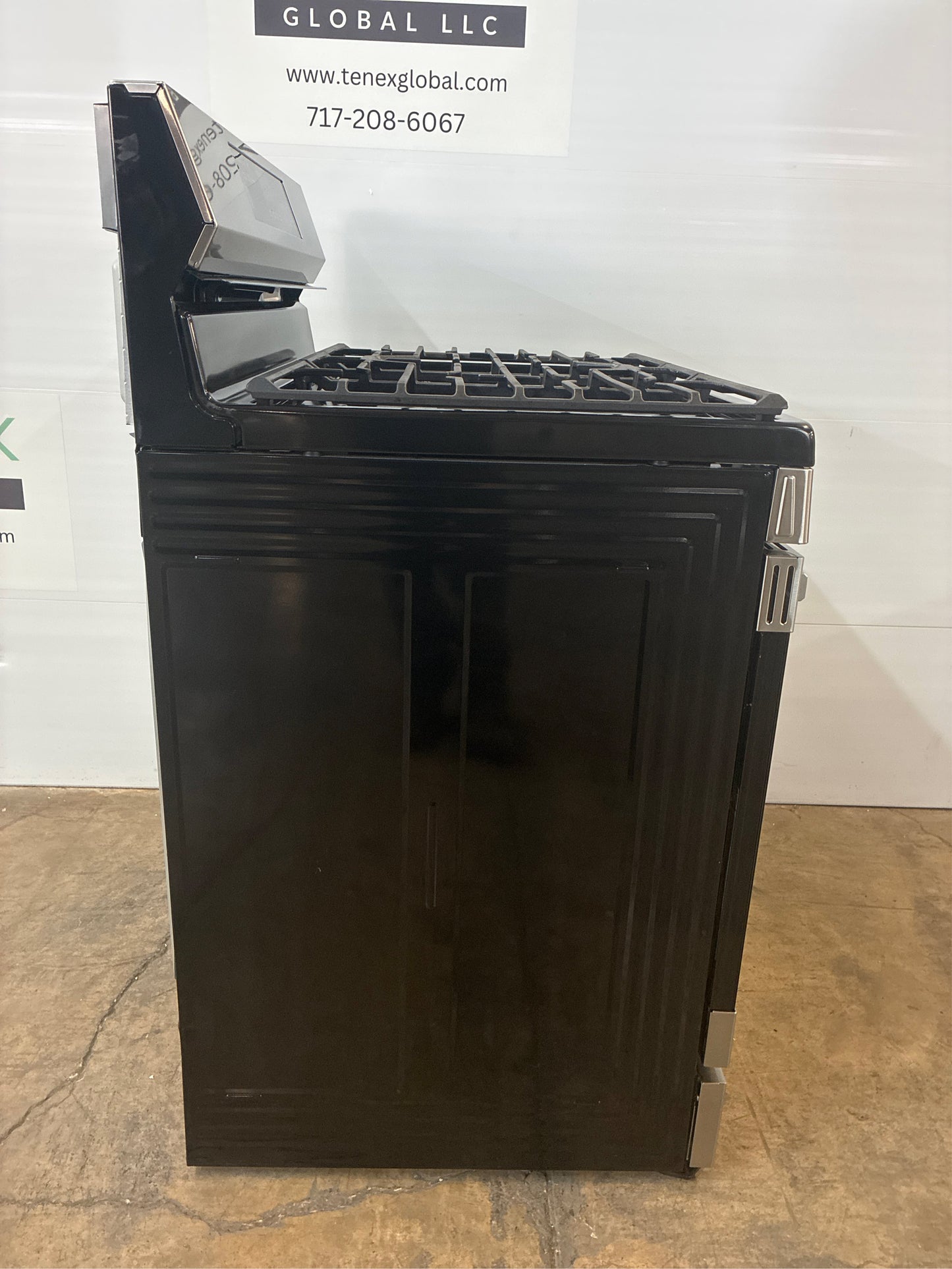 Samsung 30" Gas Range, 6.0-cu ft, Air Fry