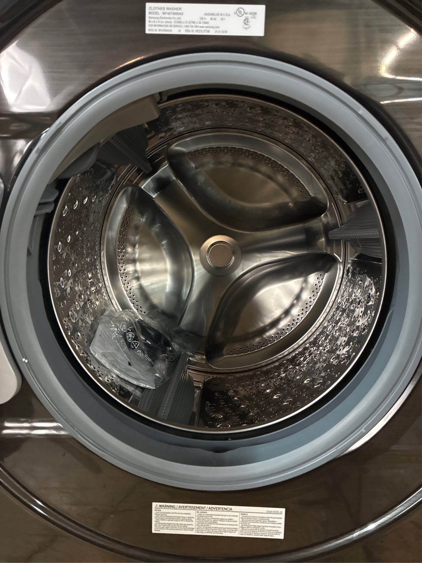 Samsung 4.5 cu. ft Front Load Washer, Brushed Black