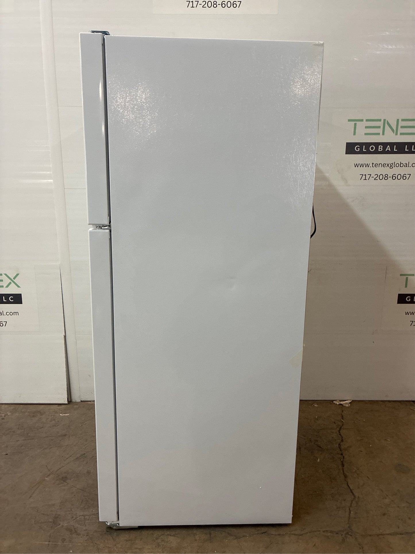 Frigidaire 30-in., Top Freezer Refrigerator