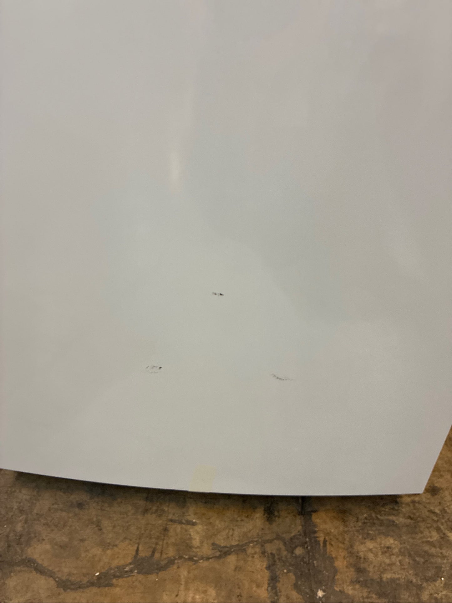 Frigidaire 29.6 in. 20 cu. ft. Top Freezer Fridge