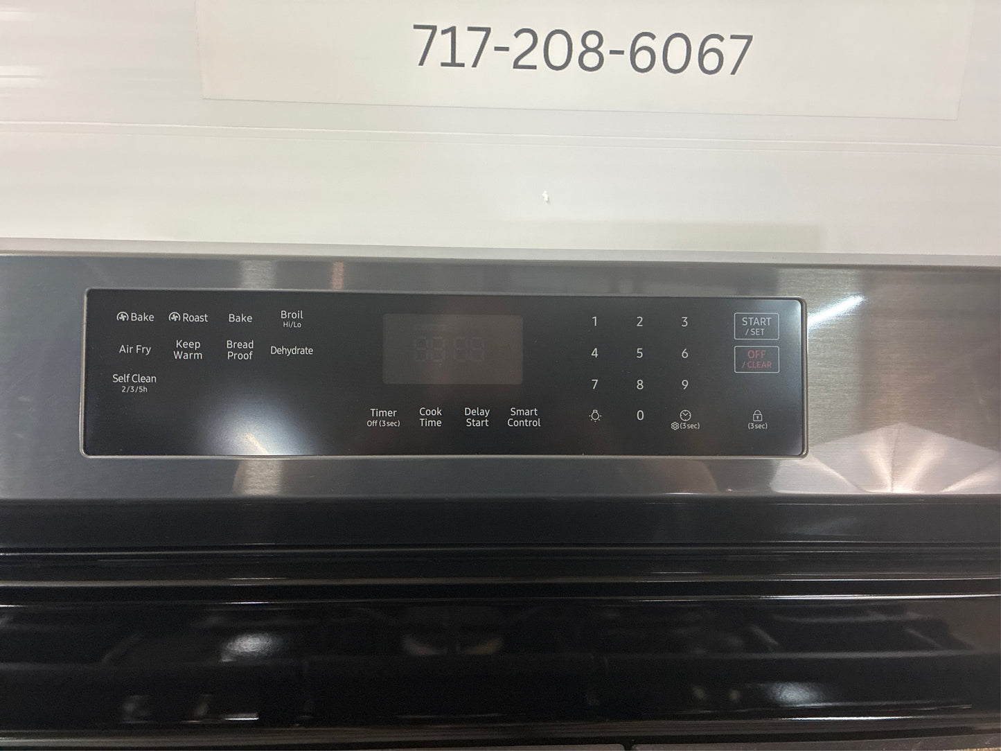 Samsung 30-in 5 Burners 6-cu ft Gas Range
