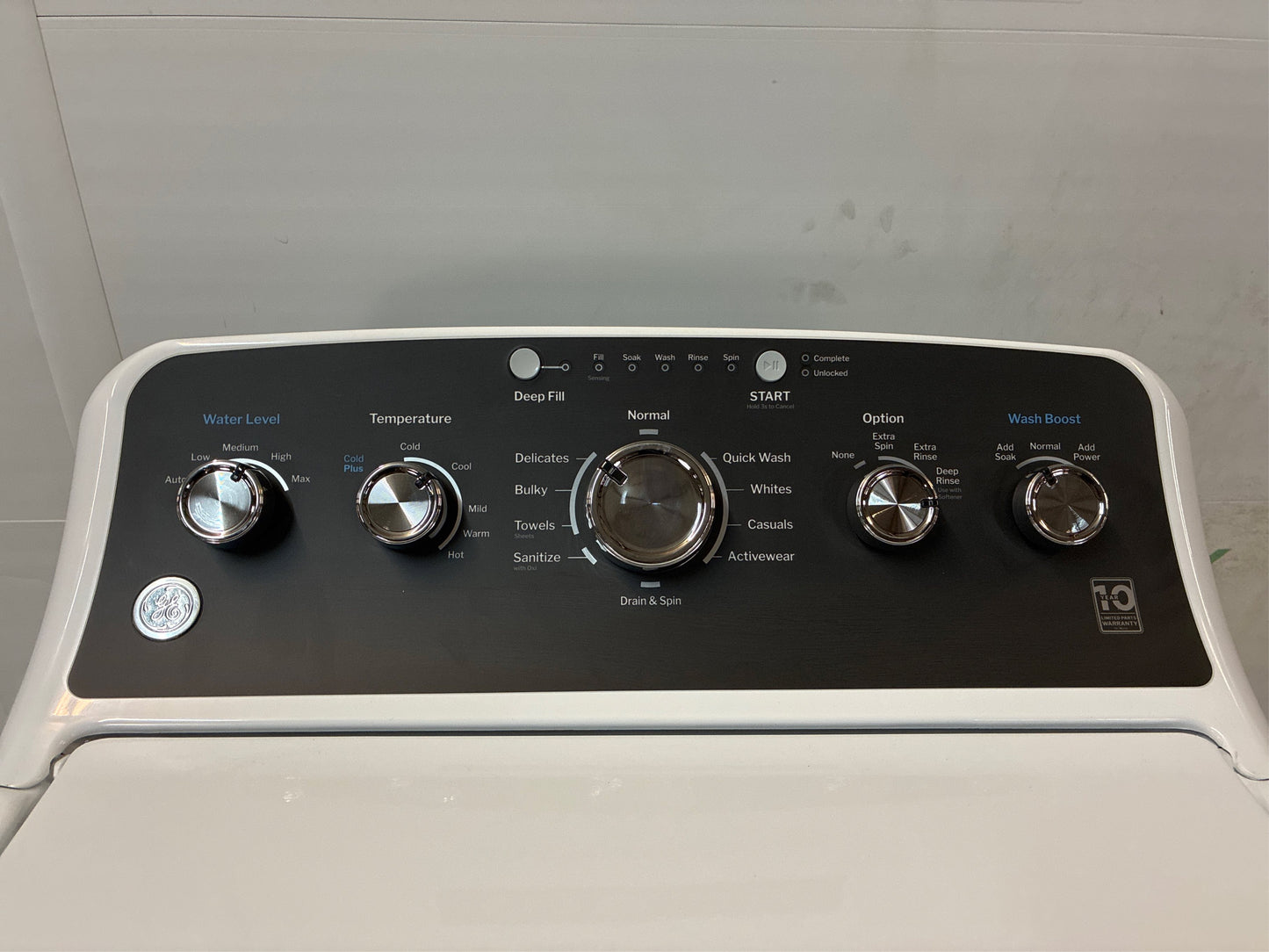GE 4.5 cu. ft. Top Load Washer White