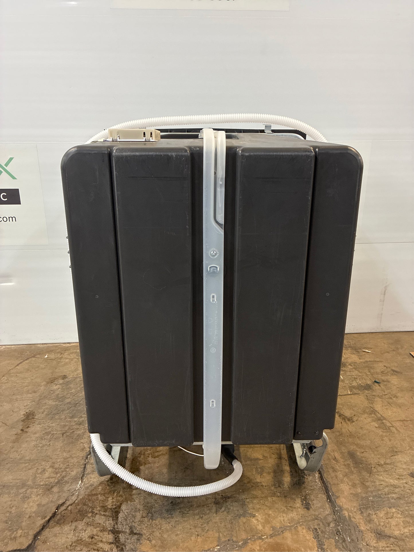 Frigidaire 24-in Dishwasher, 52-dBA