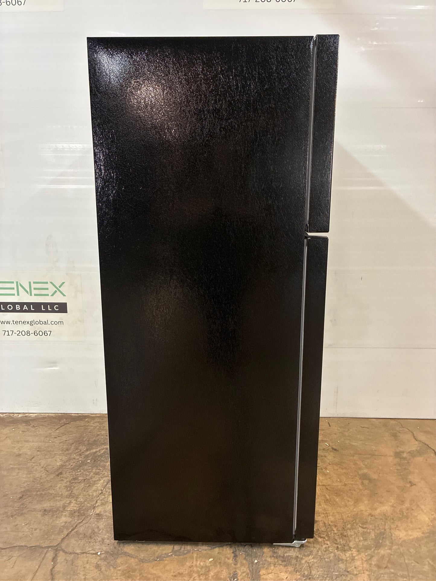 Frigidaire 18.3 Cu. Ft. Top Freezer Refrigerator, Black