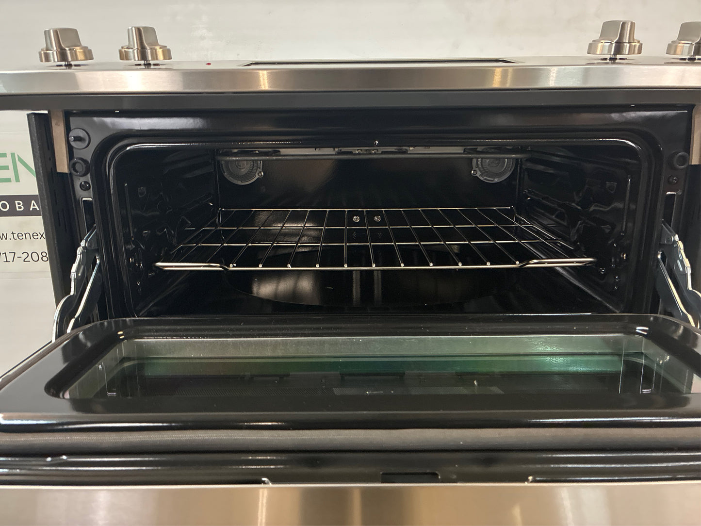 GE 30 in. 5-Burner Electric Range w/ Convection