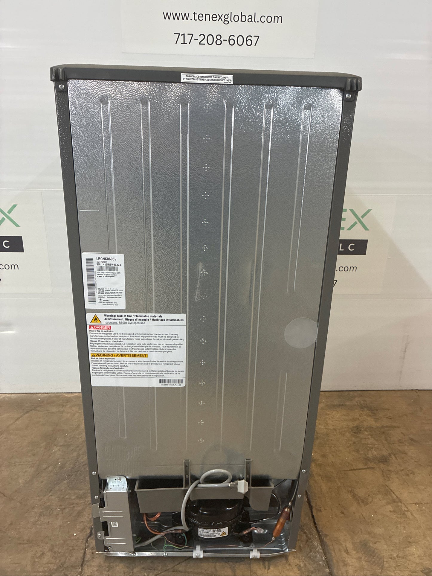 LG 5.79-cu ft Mini Refrigerator with Freezer