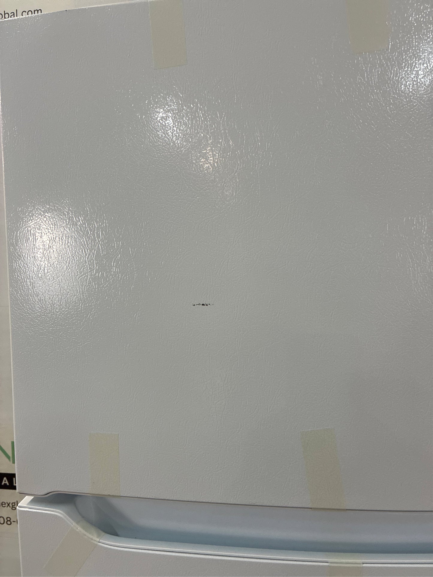 Frigidaire 18.2 cuft Top Freezer Refrigerator in White