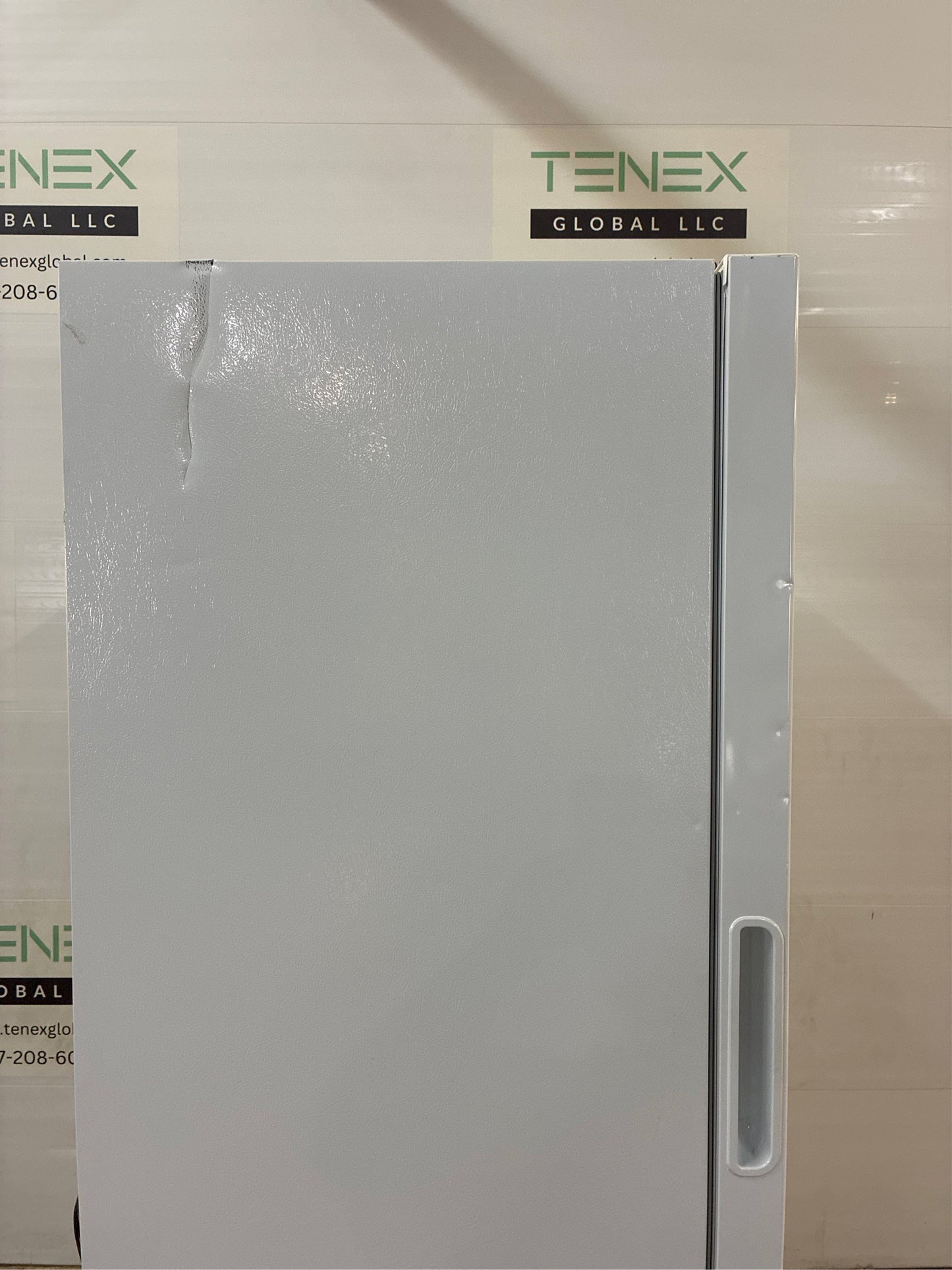 Frigidaire 32.6 in. 20 cu. ft. Upright Freezer, White