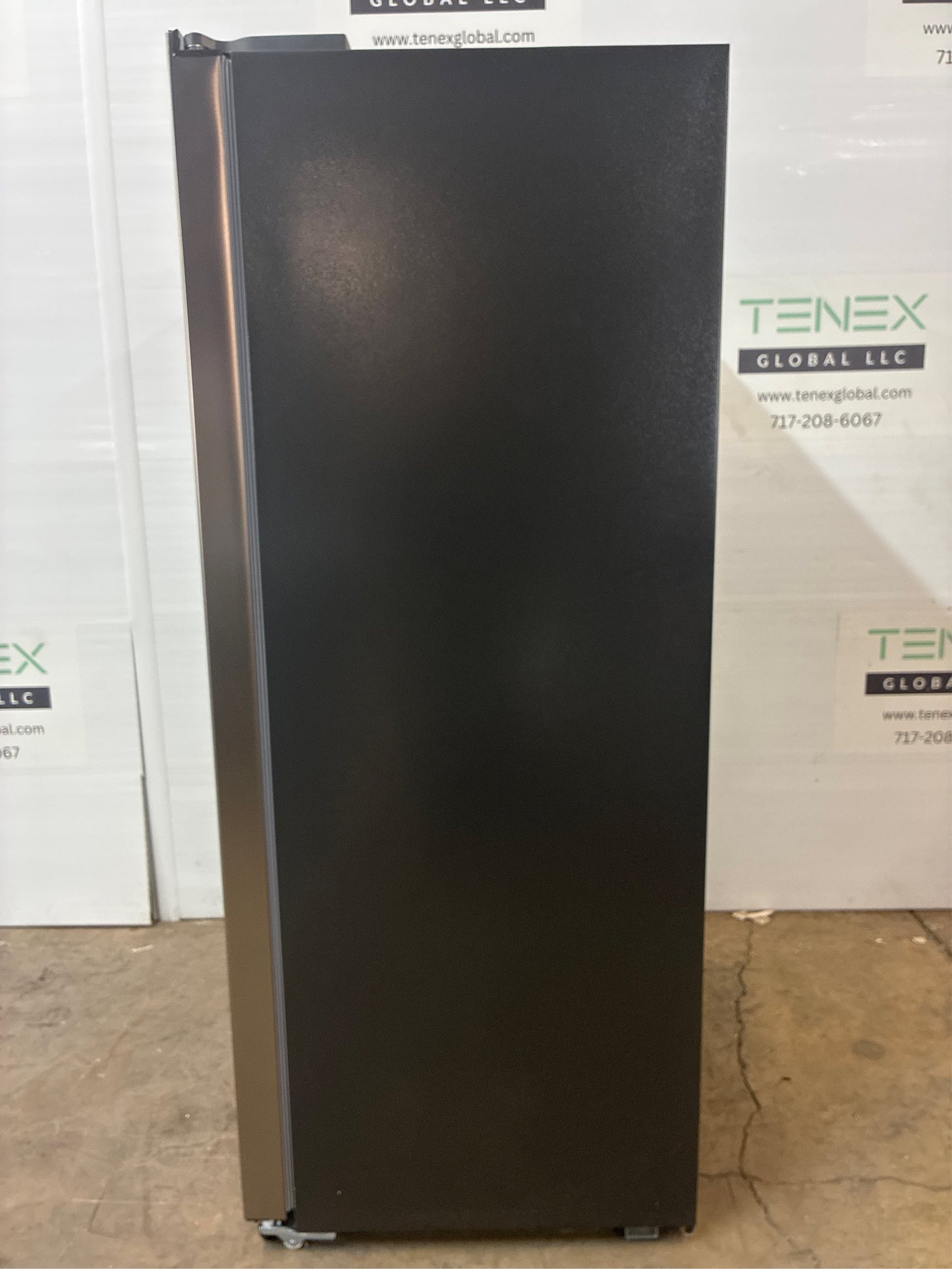 Frigidaire 21.4 cu. ft., Side-By-Side Refrigerator