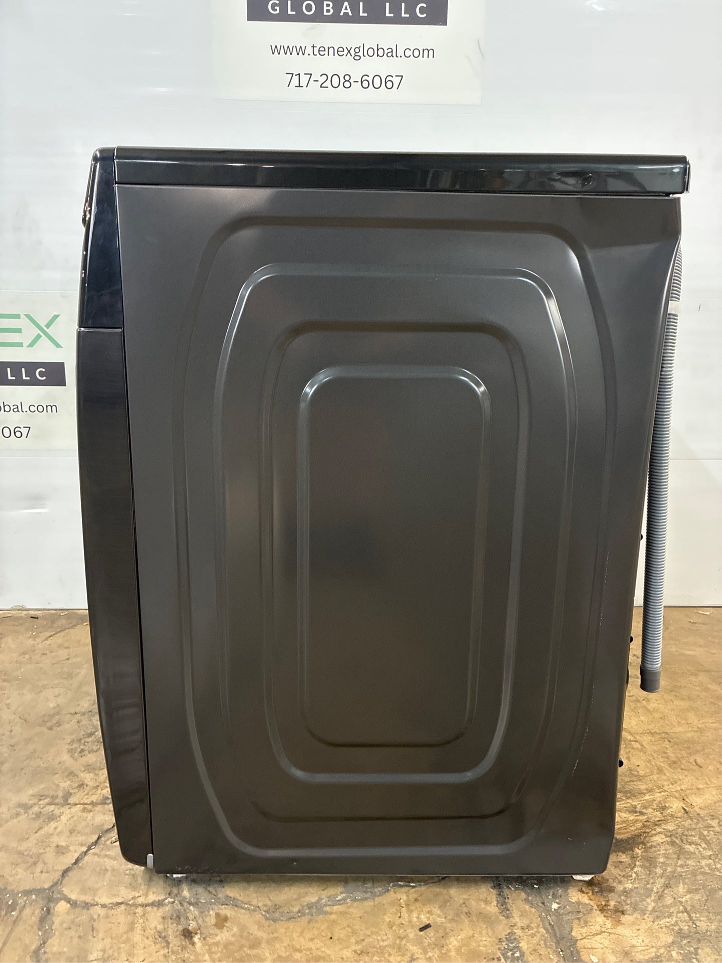 Samsung 4.5 cu. ft. Front Load Washer, Brushed Black