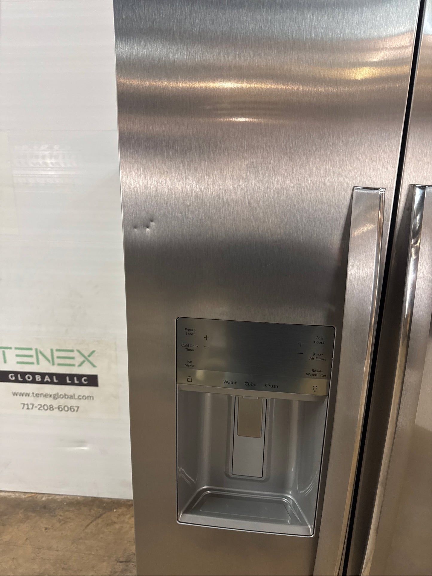 Frigidaire 22.3 cuft. 33 in. Side by Side Refrigerator