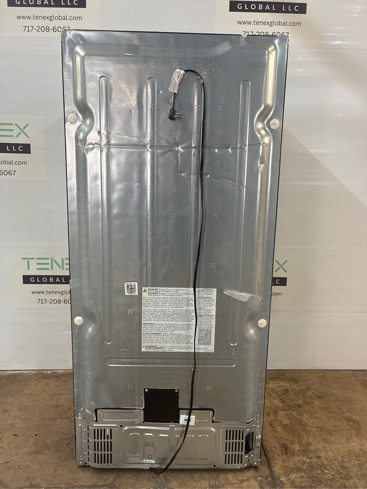 Frigidaire 32.6 in. 20 cu. ft. Frost Free Upright Freezer