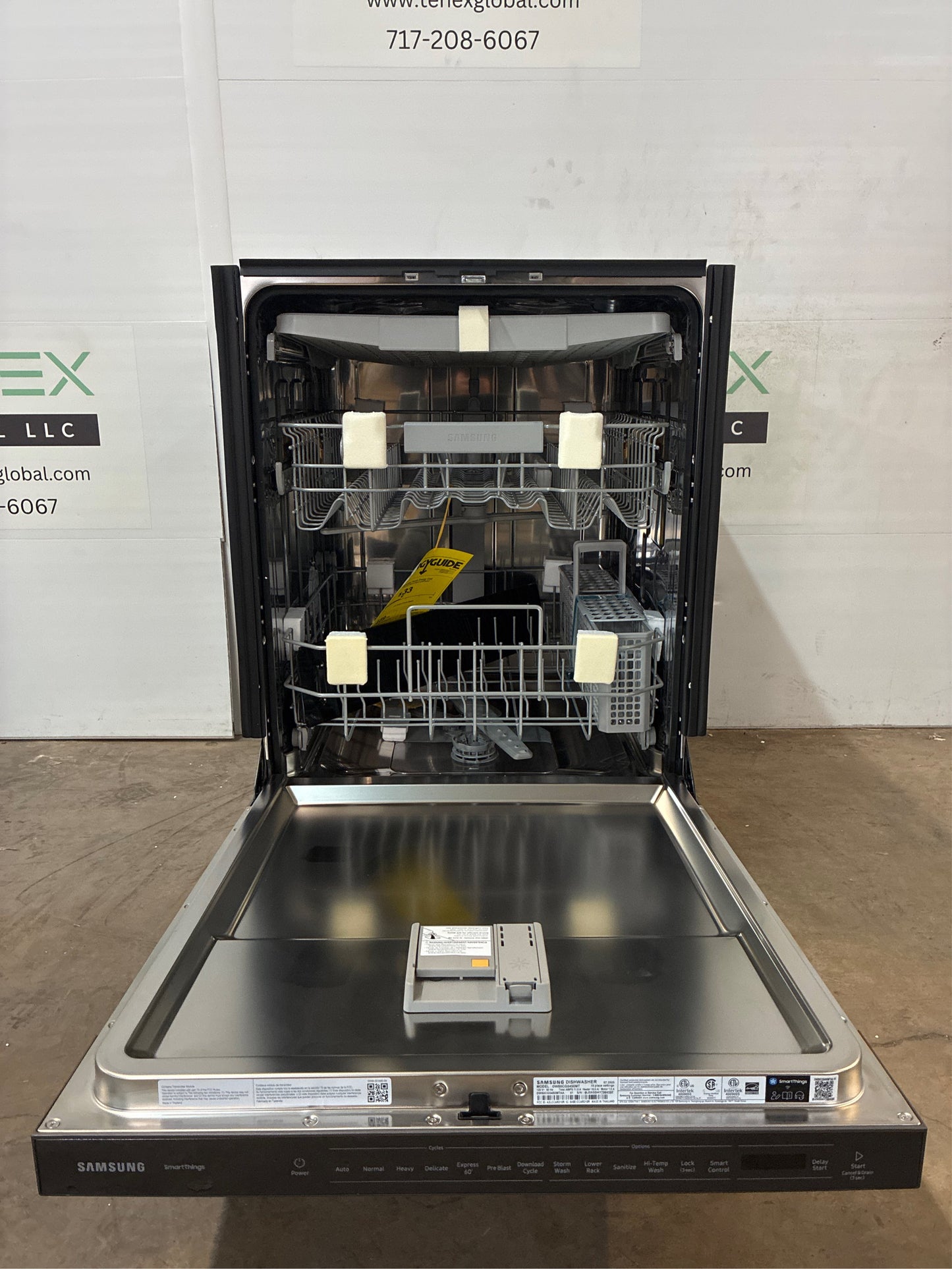 Samsung Smart 46 dBA Dishwasher StormWash Matte Black