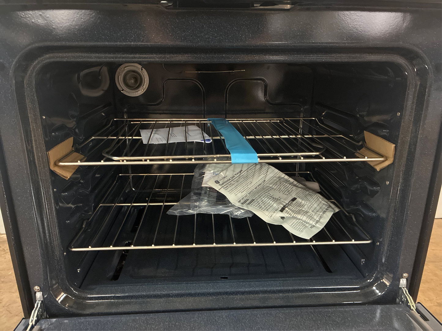 GE Gas Stove JGB30RETSS