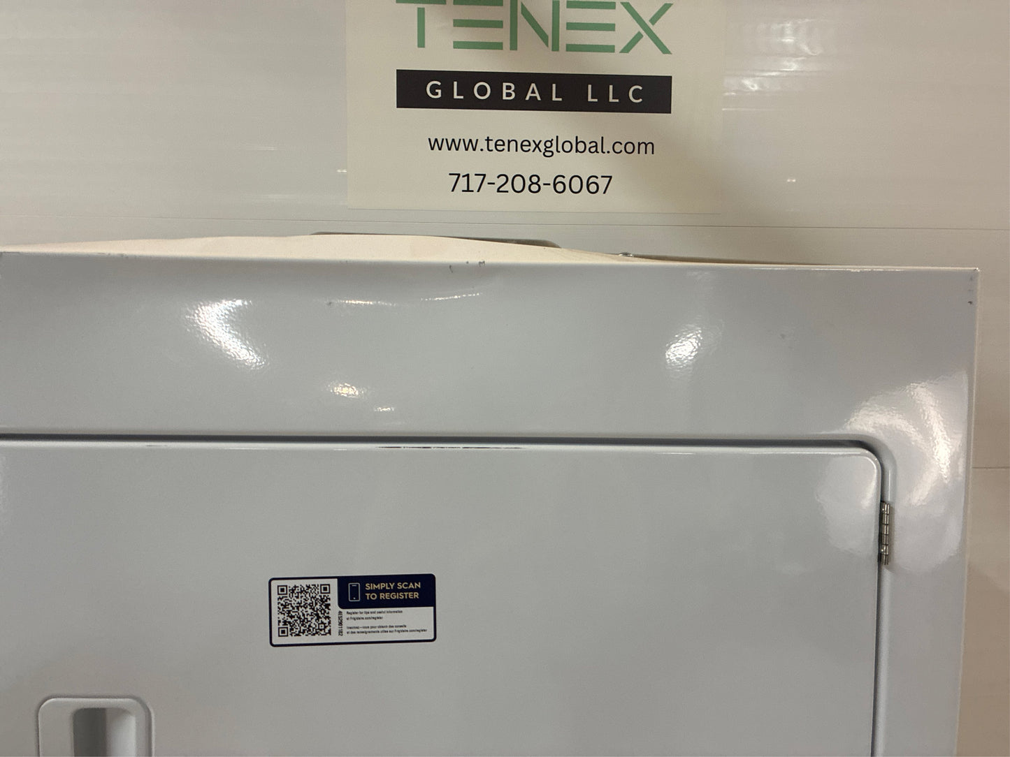 Frigidaire 3.9-cu ft Washer & Dryer Combo