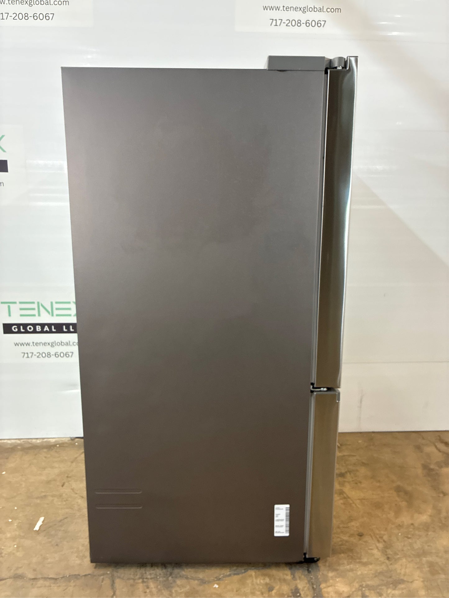 22 cu. ft. 3-Door French Door Smart Refrigerator