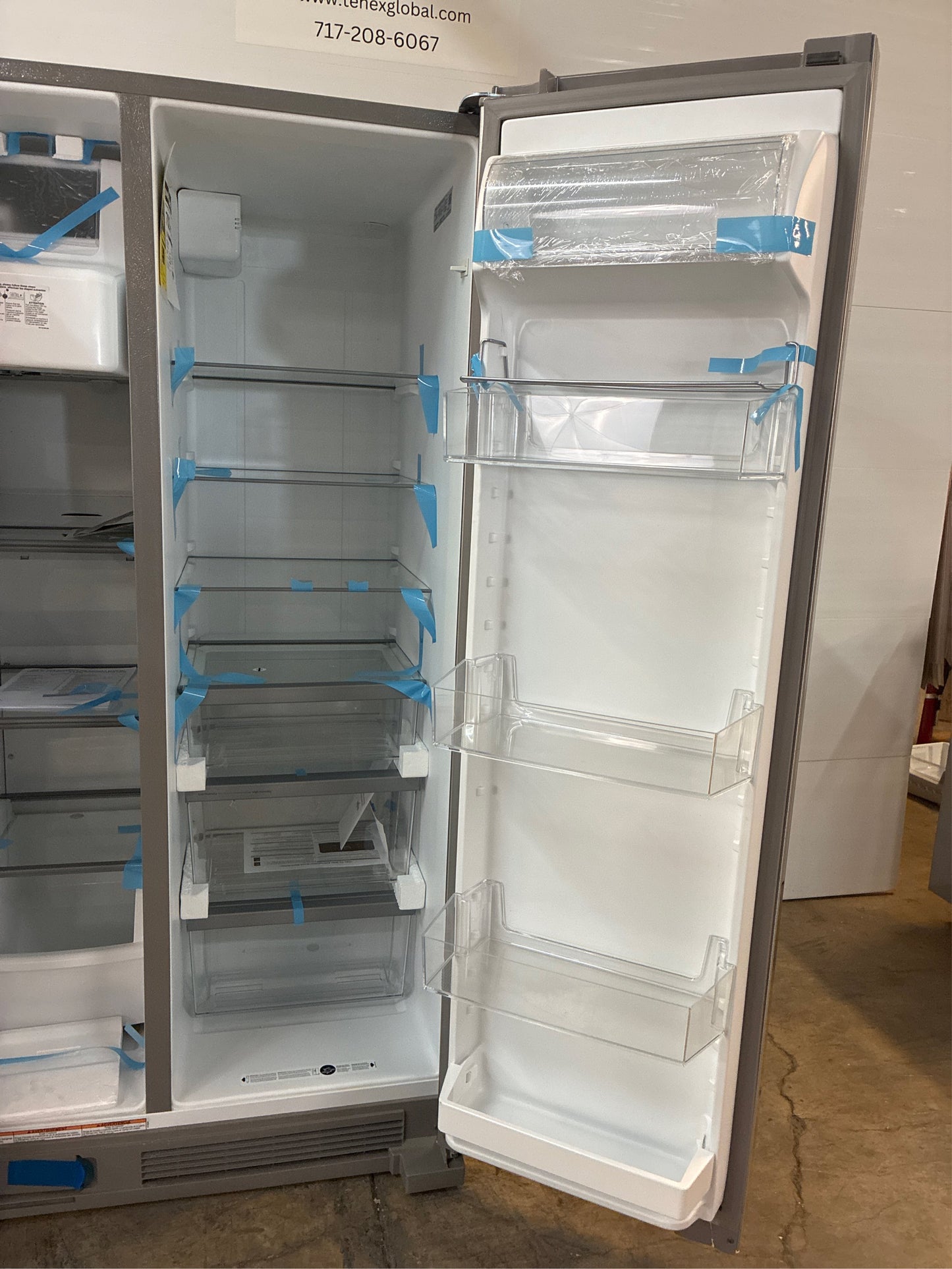 Whirlpool 24.5-cu ft Side-by-Side Fridge
