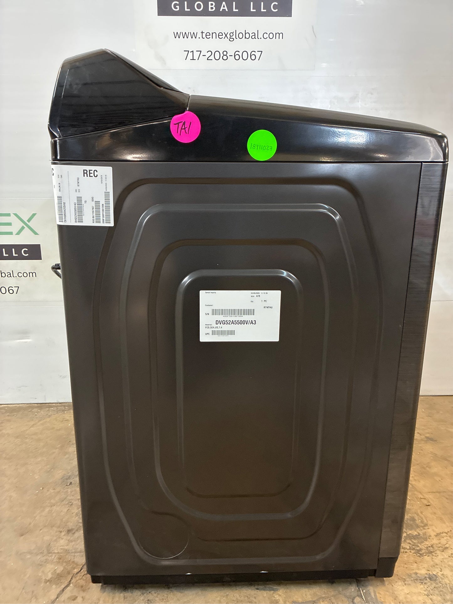 Samsung Brushed Black 7.4 cu ft - Gas Dryer with Steam+