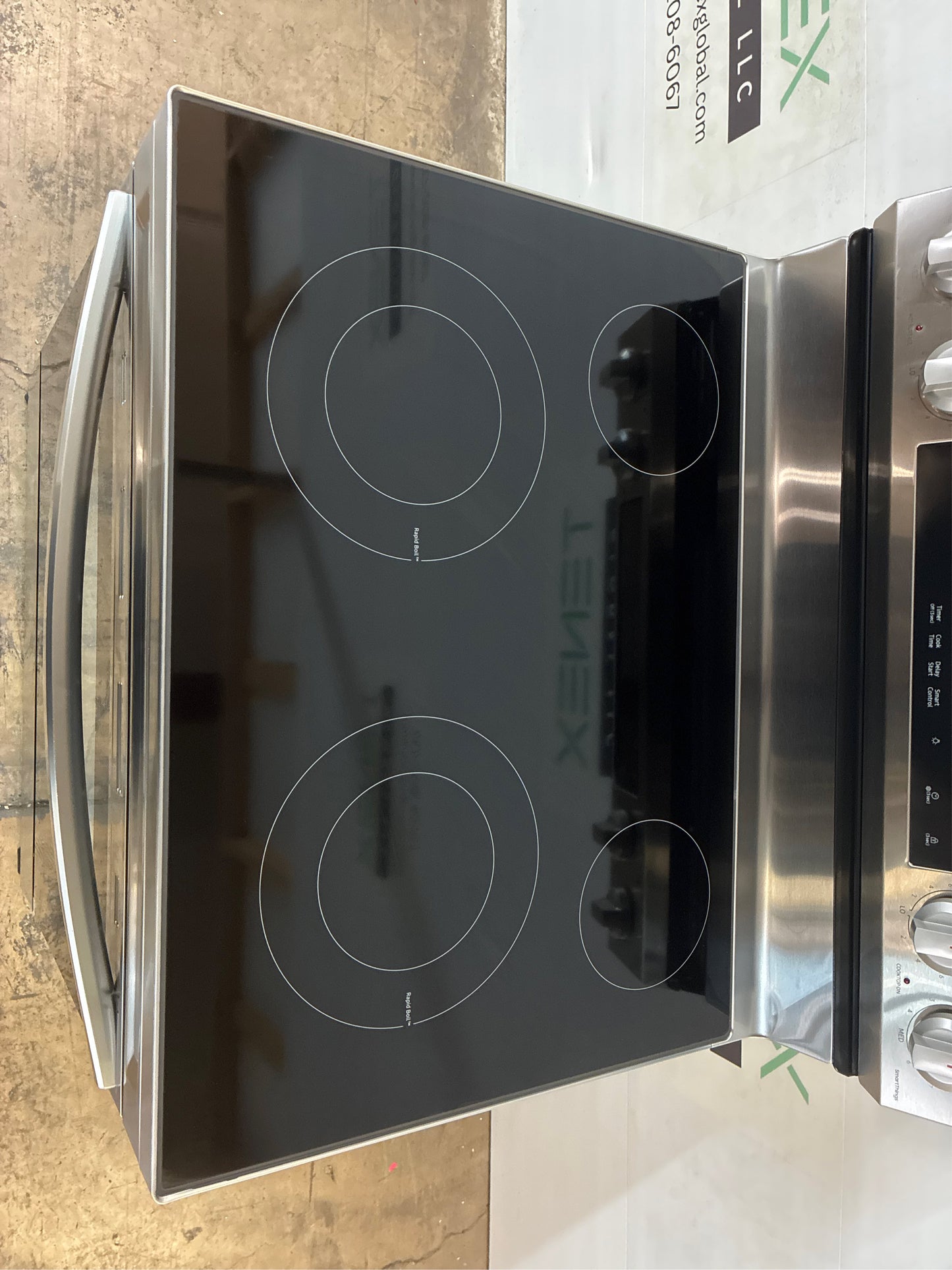 Samsung 6.3 cu.ft. 4-Burner Electric Range