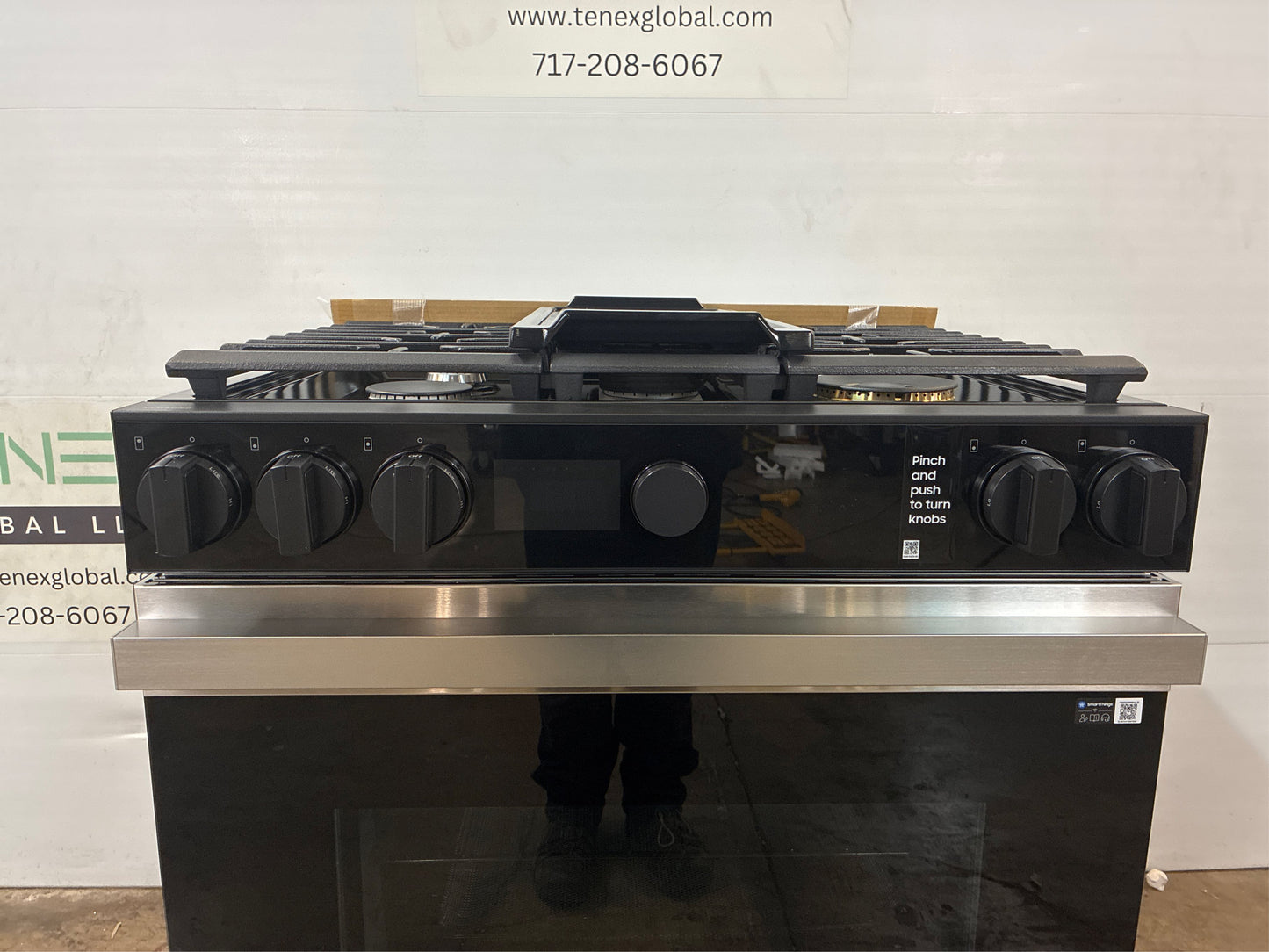 Samsung Bespoke 30" 6.0 cu ft 5-Burner Gas Range